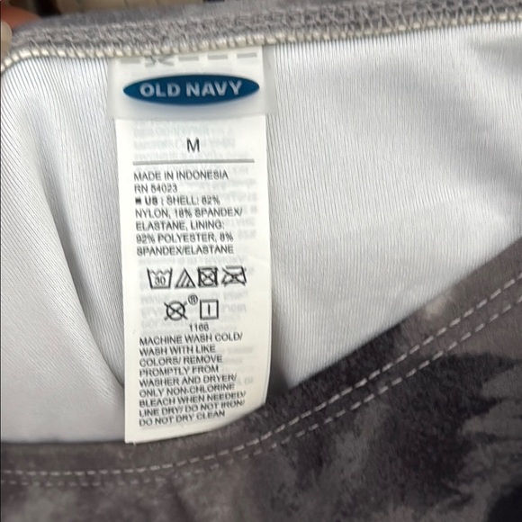 Old Navy Black and Gray Tie-Dye 3-piece Swim Set NWOT - Picture 5 of 8